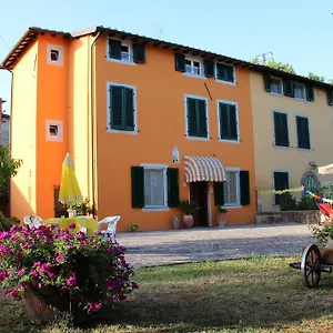 Lucca Fora Couette-café